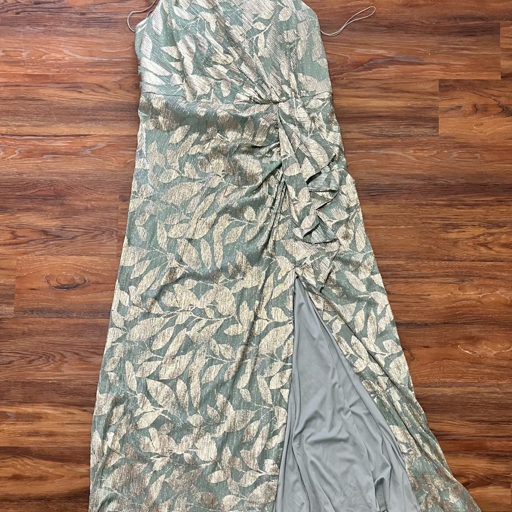 Adrianna Papell Mint Green and Metallic Gold Leaf Evening Gown - Picture 2 of 9